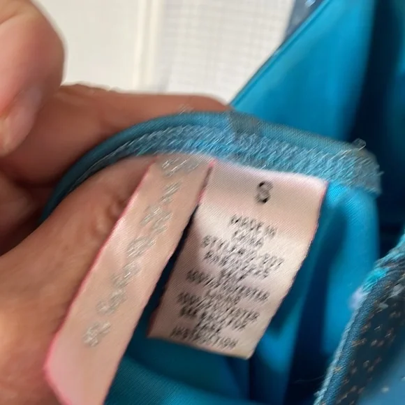 Finesse prom dress - Picture 5 of 6